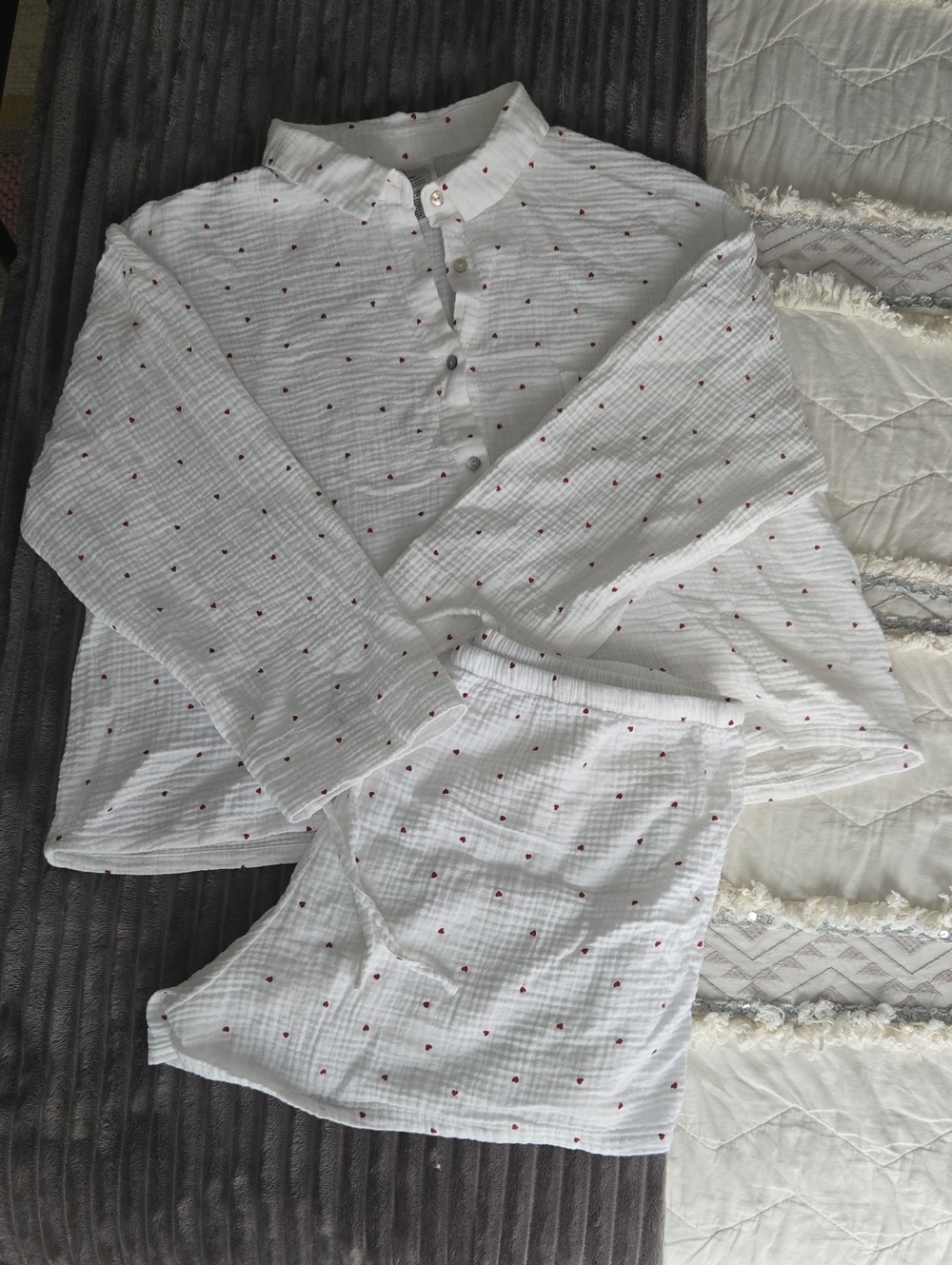 H&M White Cotton Gauze Top And Short with Small Red Heart Print